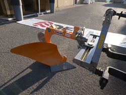 einscharpflug mit rad für schmalspurtraktoren mod dp 35