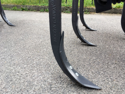 grubber mit 9 gänsefusscharen 215 cm breit mod de 215 9