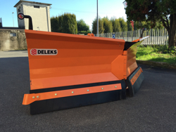 schneepflug mit euroaufnahme für frontlader 300 cm mod lnv 300 e