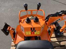 mini heckbagger für traktor inkl baggerlöffel mod drs 1000