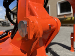 mittelschwerer böschungsmulcher giraffa170 deleks