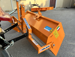 tipping transportbox for tractor bucket 140 l