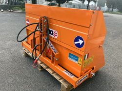 tipping transportbox for tractor bucket 120 h l