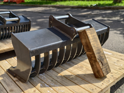 stone bucket for s100 miniexcavator 800sts30