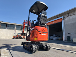 mini excavator 1 ton m100se