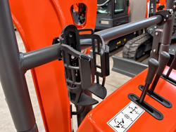 mini excavator z110se