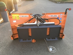 lame à neige étrave pour chargeurs compacts lnv 200 m