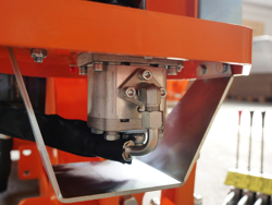 epareuse hydraulique pour tracteur avec broyeur ou taille haie mod airone 60