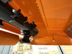 broyeur à marteaux pour tracteur fruitier mod jaguar 150