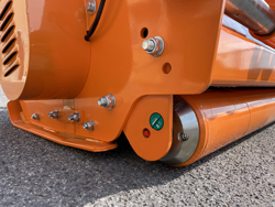 broyeur à marteaux déportable hydraulique pour tracteur mod grizzly 220