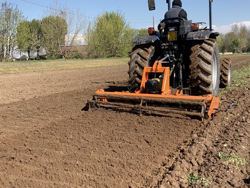 herse rotative avec rouleau kr 120 pour tracteur