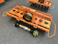 herse rotative avec rouleau kr 160 pour tracteur