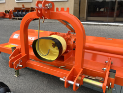 broyeur à marteaux polyvalent tigre 180 pour tracteur