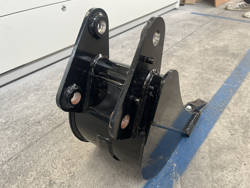 godet pour mini pele bhb 300