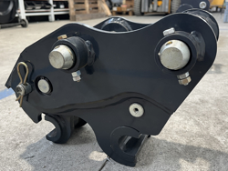 attache rapide pour mini pele s280