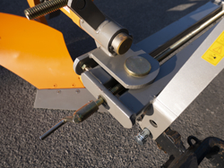 enkelplog med hjul for smale traktorer dp 35