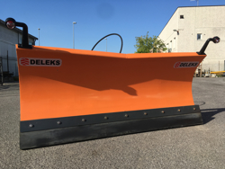 frontalt snøblad med universell plate for traktor ln 200 a