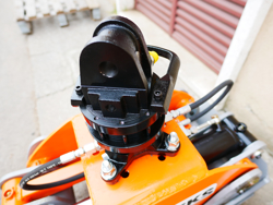 tømmerklo med fast pendulerende rotor for minigravere og skogskraner dk 16 gr 30f