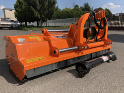 slagklipper beitespusser med justerbar sideforskyvning for traktorer toro 240