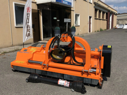 slagklipper beitespusser med justerbar sideforskyvning for traktorer toro 240