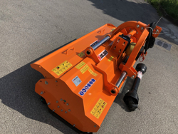 slagklipper beitespusser med justerbar sideforskyvning for traktorer toro 240