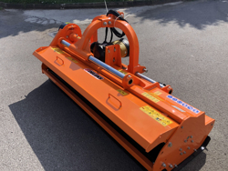 slagklipper beitespusser med justerbar sideforskyvning for traktorer toro 240