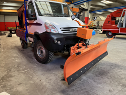 frontal snøplog for transit vans ln 250 j
