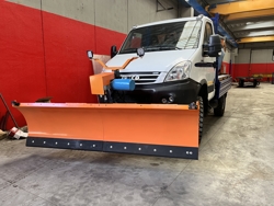 frontal snøplog for transit vans ln 250 j