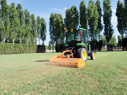 slagklipper med hydraulisk sideforskyvelse for traktorer mod jaguar 130
