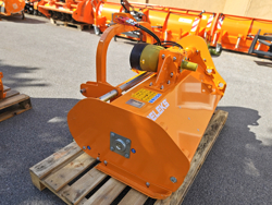 slagklipper beitespusser 120cm med justerbar sideforskyvning for traktorer med 30 60hk lincione 120 sph rev