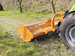 slagklipper med justerbar sideforskyvning beitepusser for traktorer mod gepard 190