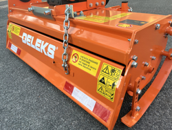 middels tung jordfreser for traktorer arbeidsbredde 150cm manuell sideforskyvning mod dfm 150