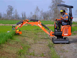mini gravemaskin 1 ton m130