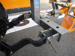 plug cu un singur brăzdar cu roată de sprijin pentru tractoare de tip goldoni sau carraro mod dp 20