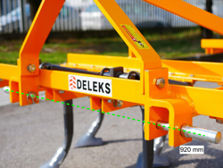 extirpator pentru tractor latime 140cm cu 7 dălți pentru prelucrarea solului mod de 140 7