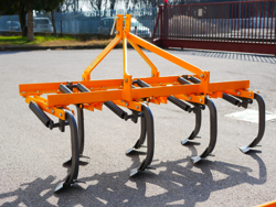 cultivator extirpator cu 7 ancore lățime 140cm dălți tip sageata mod de 140 7 v