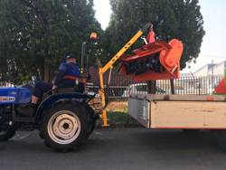 elevator hidraulic pentru tractor mod el 200