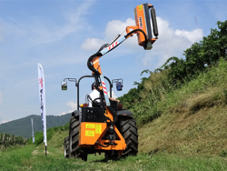 tocatoare cu brat articulat hidraulic cu tocator sau cositoare mod airone 80