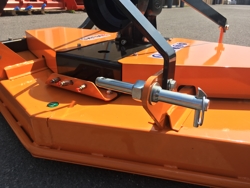 cositoare de gazon pentru tractoare agricole cu 3 cuțite pentru parcuri și peluze mod dm 150