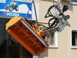 cositoare laterală multifuncțională cu ciocane pentru tractoare deleks