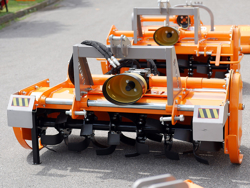 freză seria grea pentru tractor agricol 180cm de lucru util deplasare hidraulică mod dfh idr 180