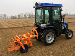 mașina de recoltat scos cartofi pentru tractor recoltatoare de cartofi mod dpt 120