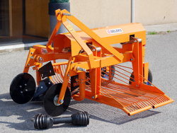 mașina de recoltat scos cartofi pentru tractor recoltatoare de cartofi mod dpt 150