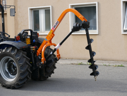 burghiu sapat gropi montat pe tractor cu arbore cardanic mod l 50