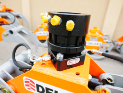 graifer forestier de 1 0 tone cu rotor flanșat pentru conectare rapidă mod dk 11c gr 30ff