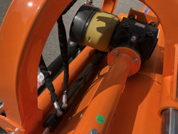 tocator de serie grea deplasabil universal cu ciocane pentru tractoare mod toro 240