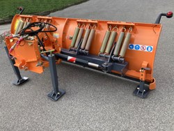 plug de zapada 250cm cu placa de montare serie medie pentru tractor mod ln 250 a