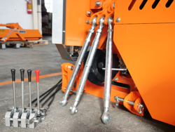 tocator hidraulic cu brat articulat cu cositoare sau tocator mod airone 180 tr