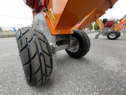 tocator lemn cu tambur si motor independent pentru producția de aschii de lemn mod dk 500 lf