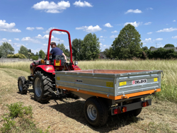 remorcă agricolă trilaterala autorizată pentru tractor mod rm 14 t3